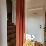Min Hisele, Ma Petite Maison *