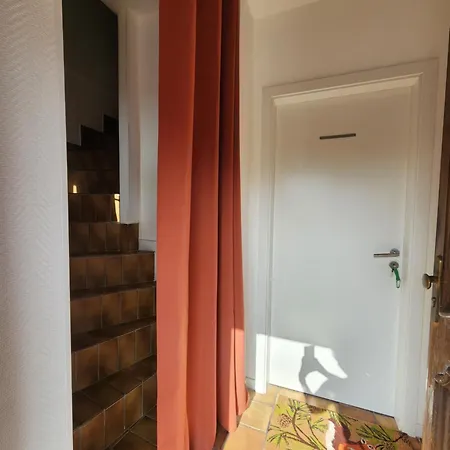 Min Hisele, Ma Petite Maison *